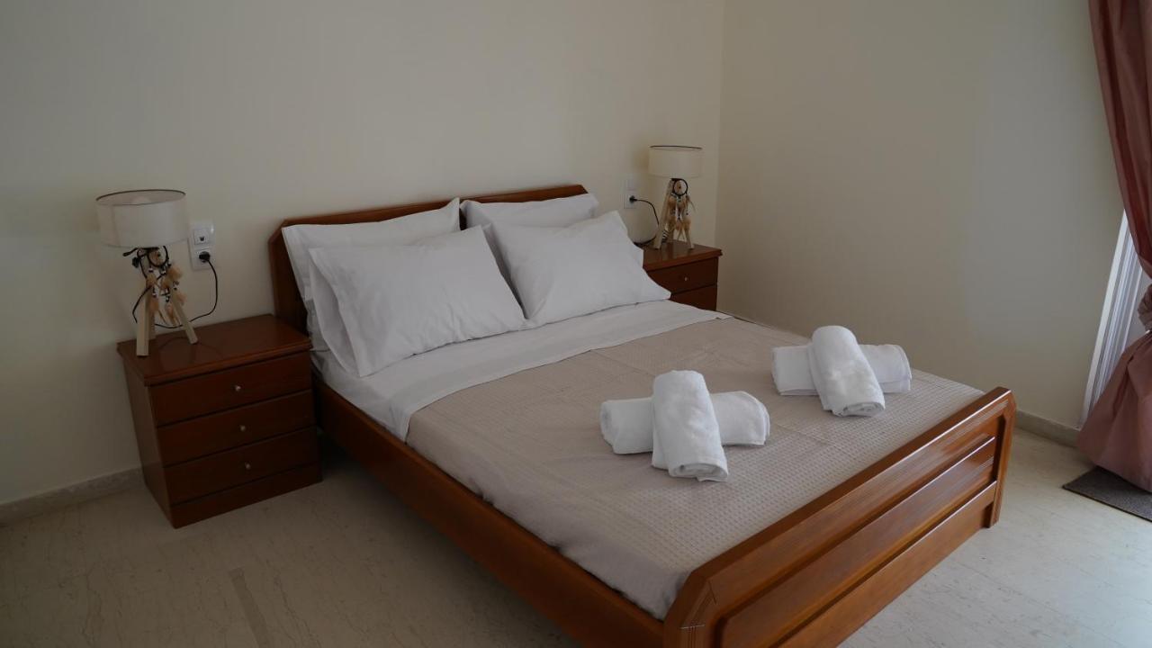 Km Beach View Apartment Chania  Eksteriør billede